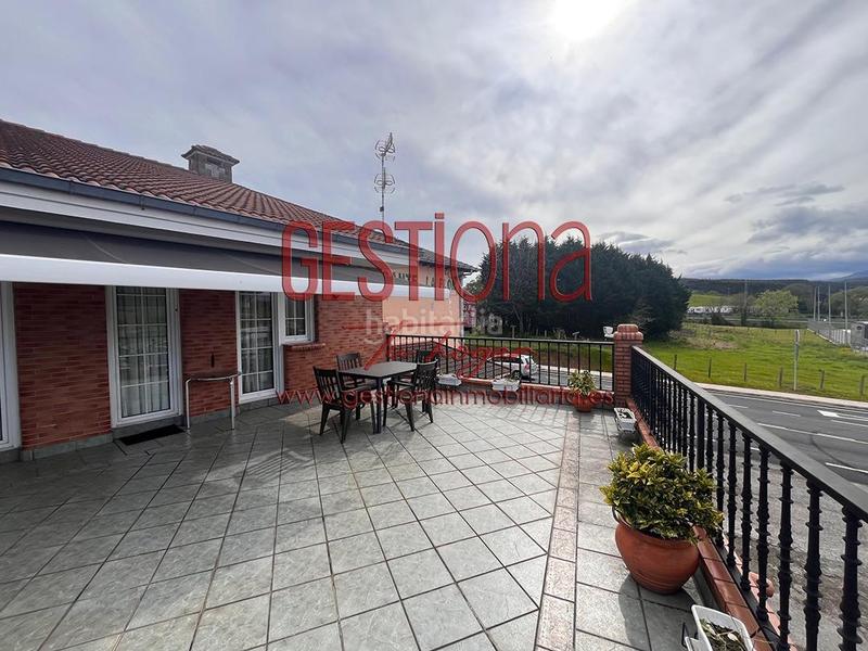 Foto 8d4f358e-09e1-47b1-ab25-2a9e9b2e5659. Edificio se vende establecimiento en anero, cantabria en Ribamontán al Monte