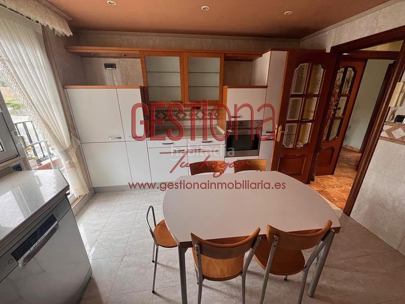 Foto b67c1a87-dacc-4dbe-9650-085618629b18. Edificio se vende establecimiento en anero, cantabria en Ribamontán al Monte
