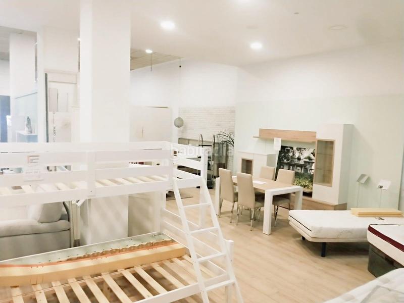 Foto a8e2f150-2d5f-4332-a03d-d5e037e8b7cb. Local comercial a Avenida Alemania-Italia Villarreal / Vila - real