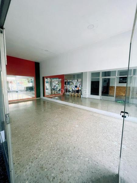Foto f7f28526-79c3-48a6-87c5-159c011c9b37. Local commercial dans Betxí