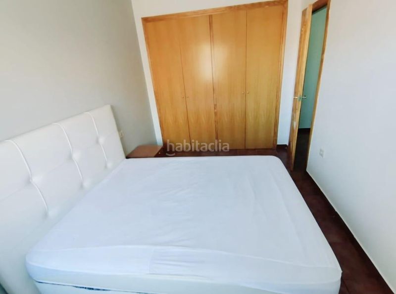 Foto fdd834e1-1d29-4ae2-888d-bfc506f1d3a1. Casa adossada amb aparcament a Moncófar Playa Moncofa