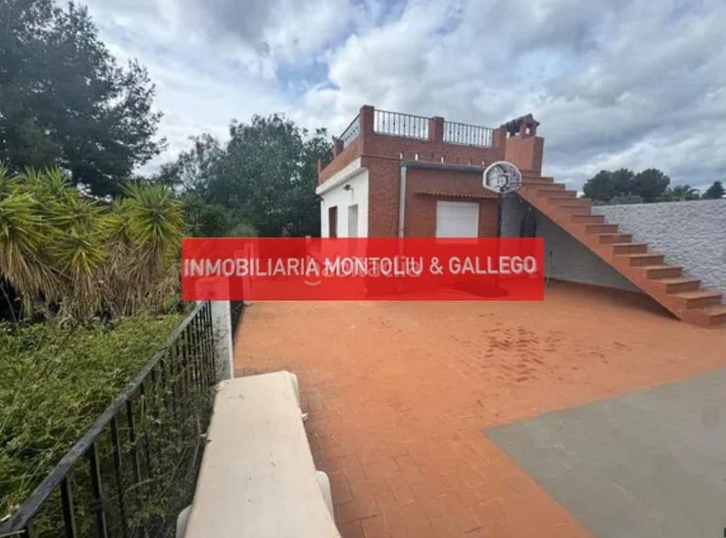 Foto 61ae6355-d80b-4e6a-baf5-efcb3323b67f. Xalet amb aparcament piscina a Onda
