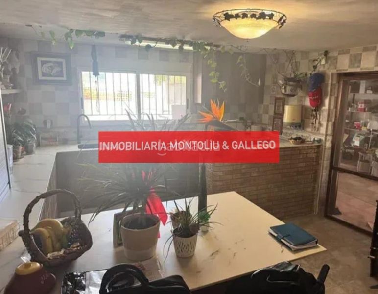 Foto c9823c60-a893-425c-9f52-524917ac76a0. Xalet amb aparcament piscina a Onda