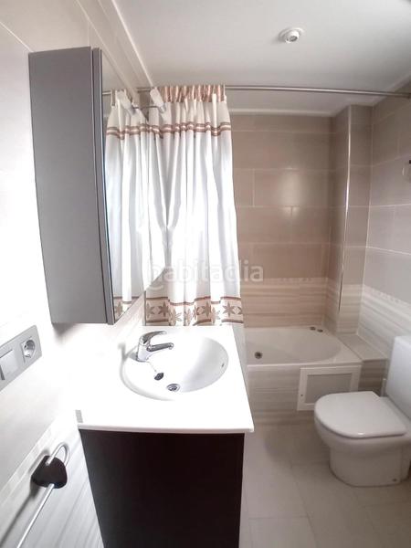 Foto c29c1f9d-5301-4580-b7f5-db601ae78098. Towny house with parking pool in Playa Burriana