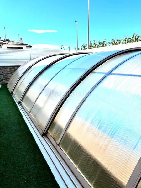 Foto c58daf0a-5fe5-4a0f-95d3-411bd4af4d3d. Towny house with parking pool in Playa Burriana