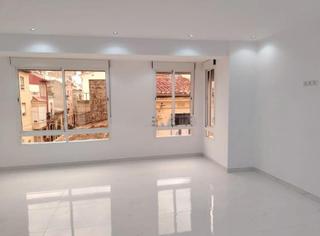 Pis a Hospital - Plaza del Real. Piso en venta en castellón de la plana