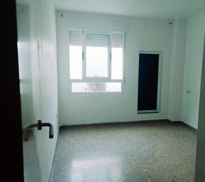 Foto c9897526-d3fc-4bcb-a72d-f471f971020a. Appartamento con parcheggio in Ciutat del Transport - La Salera Castellón de la Plana