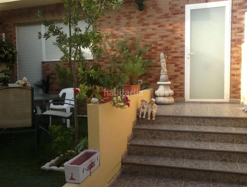 Foto afd06538-eec4-41e2-9ac5-c91baa285369. Casa adosada adosado en venta en el grao en Playa Burriana