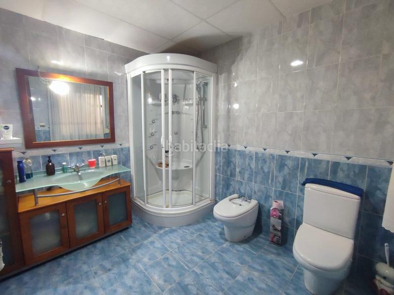 Foto 23d16d1a-1de4-4ad5-a814-13d44546476e. Haus mit parking in Avenida Alemania-Italia Villarreal / Vila - real