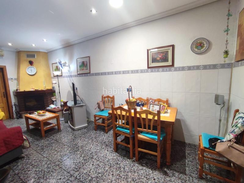 Foto 3aedc61e-6de9-44c6-a59e-91ea94444517. Haus mit parking in Avenida Alemania-Italia Villarreal / Vila - real