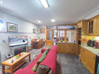 Casa en Avenida Alemania-Italia. Casa en vilareal oportunidad