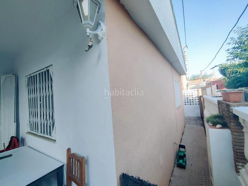 Foto 1b3d610c-07a8-417d-95fa-0fbf891a029f. Chalet  con encanto a 300 metros del mar . en Burriana