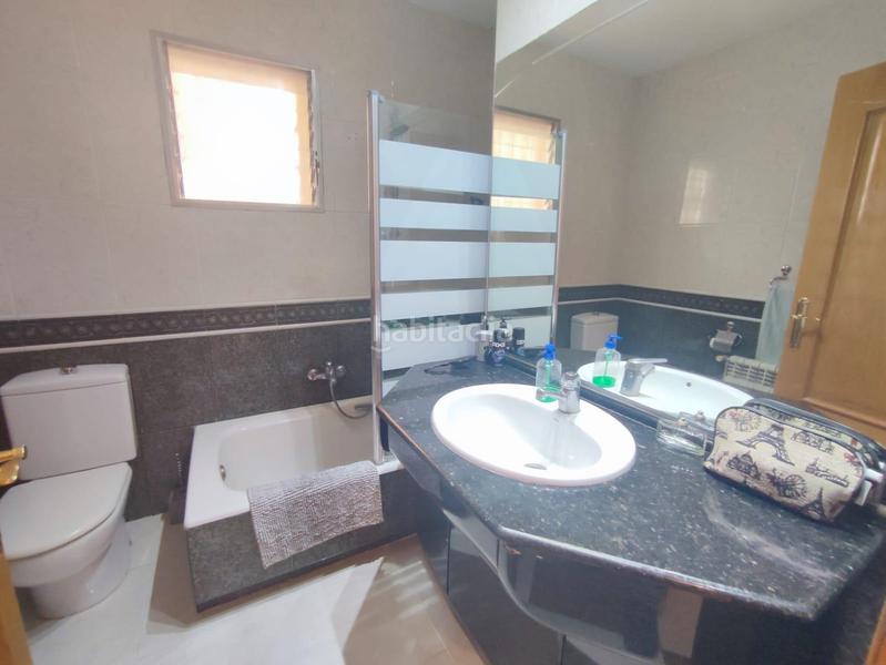 Foto 30895e39-aadb-4389-83c4-c8b52804a750. Chalet  con encanto a 300 metros del mar . en Burriana