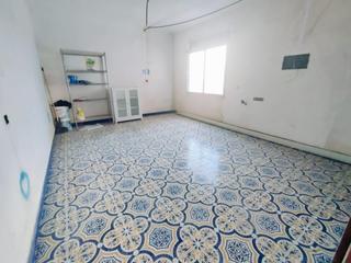 Maison à Onda. Casa en onda centrica semireformada