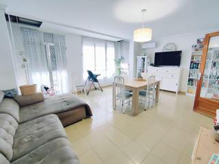 Casa en Betxí. Tu nuevo hogar te espera en el corazón de betxí!