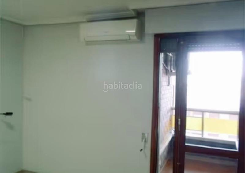 Foto c8a763cf-1165-49cd-87d2-3083ee7289a9. Appartamento con parcheggio in Piscinas Villarreal / Vila - real