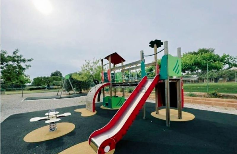 Foto fa4bd895-dc69-4dfe-b946-46f5b4c1557d. Xalet a Borriol