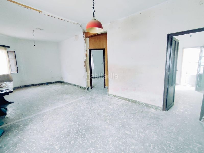 Foto c71fc94d-556d-4952-ab94-5f3f0f568a7b. Casa amb aparcament a Betxí