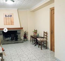 Casa a Onda. Casa independiente en onda con vistas a la sierra de espadán  li