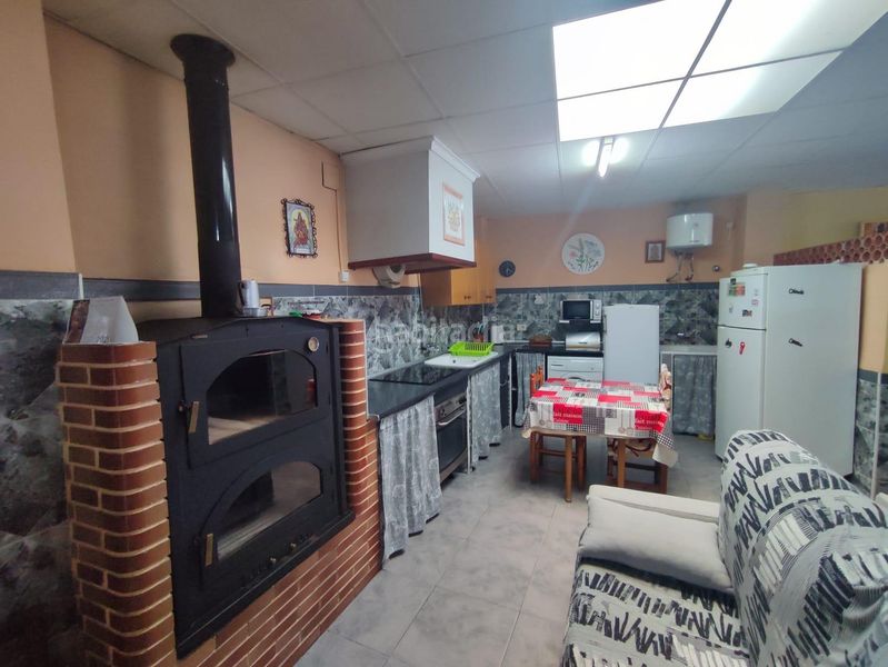 Foto 4ea05ec2-3d1b-49ad-93a7-1f8bd86f787f. Casa amb aparcament a Onda
