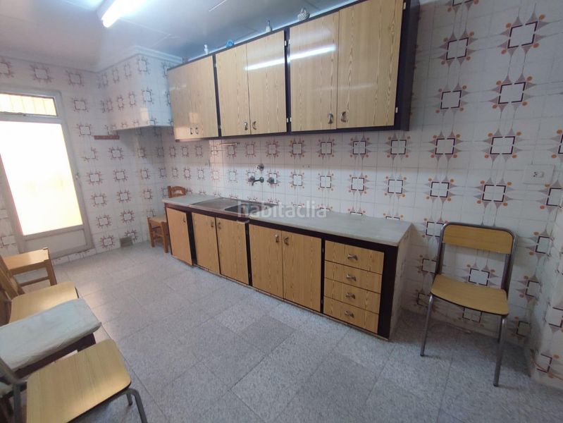 Foto c04ee225-b917-42f5-89f2-441b0c68d315. Casa amb aparcament a Onda