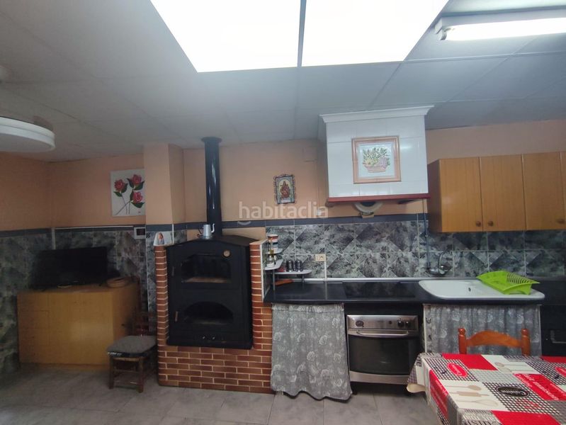 Foto c1047f35-8fd0-4aaa-addd-68d7f10a7fde. Casa amb aparcament a Onda