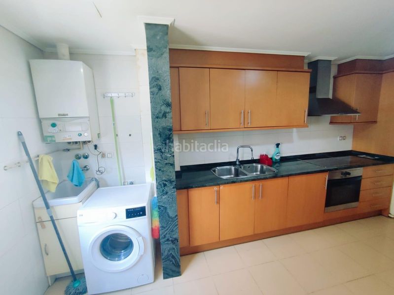 Foto f47aadd5-b9c0-4286-b997-5842bc945df8. Pis amb aparcament a Betxí