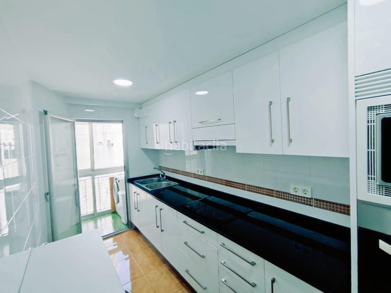 Foto 62a10b72-ea9d-426b-b58a-024e9753a538. Pis a Nou Moles Valencia