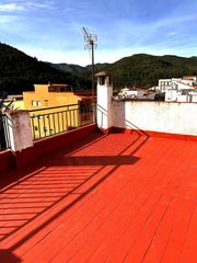 House in Ayódar. Casa adosada en venta en ayodar