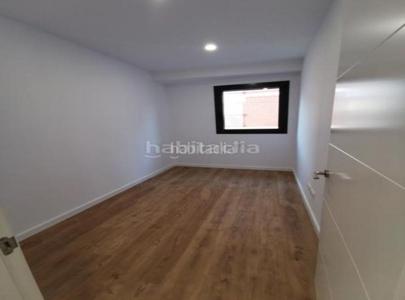 Foto c28c52f7-8d46-40a3-99bc-e8550460578d. Dachwohnung mit heizung in Segle XX Terrassa