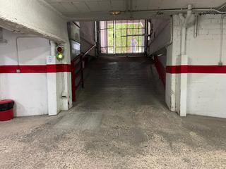 Autoparkplatz  Carrer de francesc oller. Oportunidad para inversor