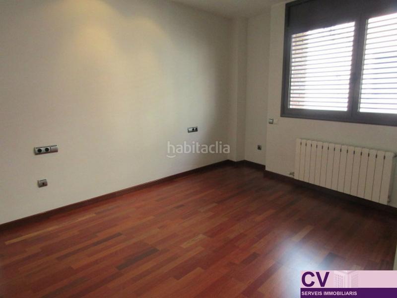 Foto 1a28d7bb-21ef-42d2-a61e-7efbdfec8a99. Affitto casa con riscaldamento parcheggio in Barri del Centre Terrassa