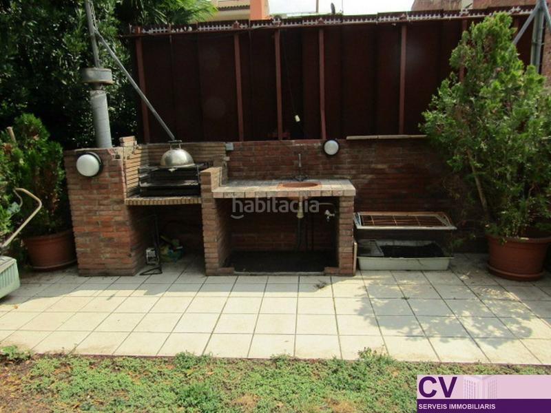 Foto 437c0f07-c679-40f2-9b1f-7b53b8efe11d. Lloguer casa adossada amb calefacció aparcament a Terrassa