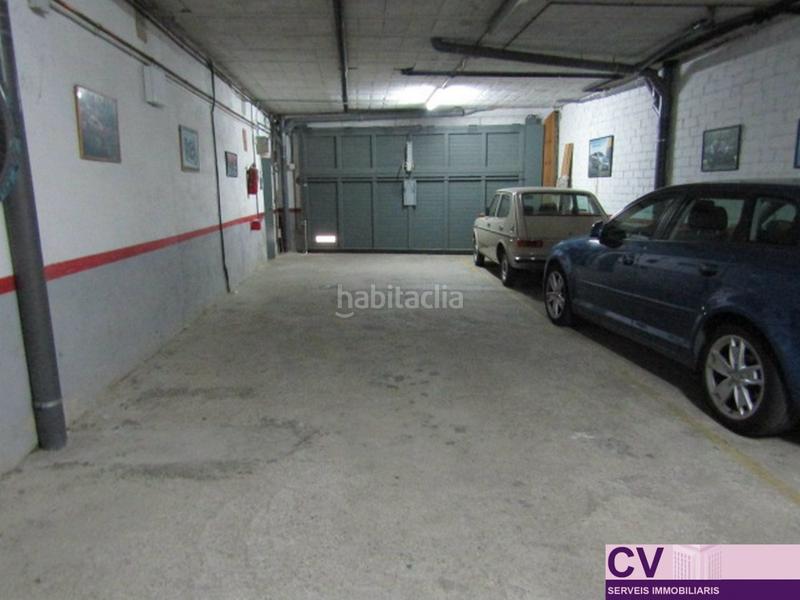 Foto 56aa3c74-1860-44c7-95e7-423429fc4fbe. Rent semi detached house with heating parking in Barri del Centre Terrassa