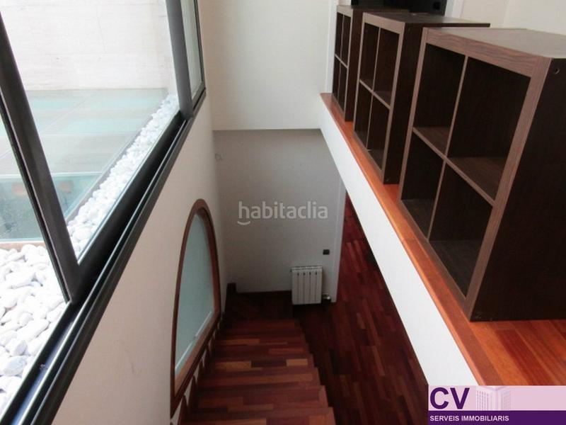 Foto e8c34a7f-3d8b-4b16-8608-3586da94e7ae. Rent semi detached house with heating parking in Barri del Centre Terrassa