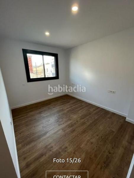 Foto 08c2f4ce-0532-4839-a7bb-3dcaa09e32f6. Penthouse with heating parking in Segle XX Terrassa