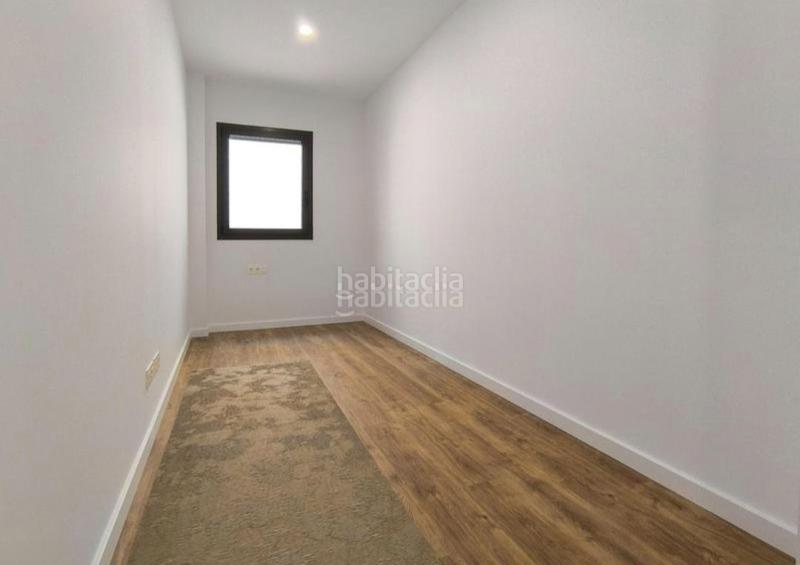 Foto 3ec0925e-123f-4b9c-8b50-1ee21a350ae4. Pis amb calefacció aparcament a Segle XX Terrassa