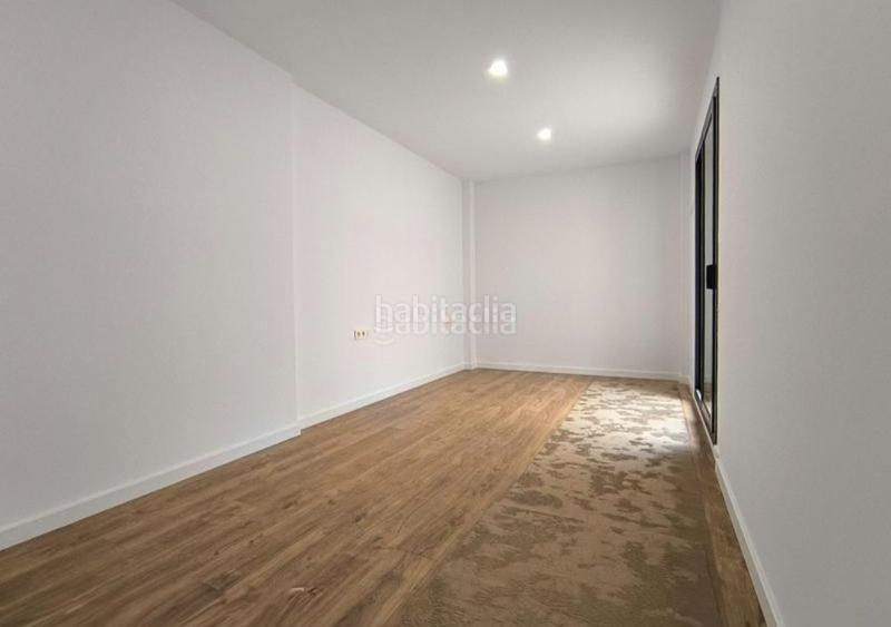 Foto 84036147-cea6-4eaf-8ce0-60d1624d9fe4. Pis amb calefacció aparcament a Segle XX Terrassa