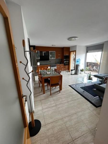 Foto 09c51fb1-1f1d-4257-9775-40ce97d13e9f. Penthouse with heating parking in Zona Esportiva Terrassa