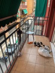 Etagenwohnung  Avinyo. Amplio piso de 4 habitaciones con terraza a pie de comedor oport