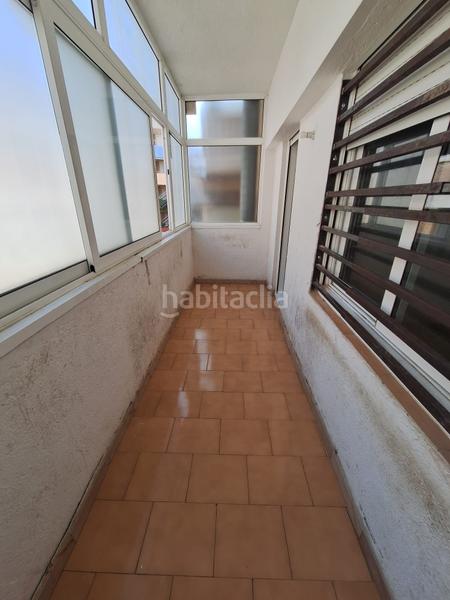 Foto 1db1b412-1c14-47f0-8091-8bb151d69e69. Piso amplio piso de 4 habitaciones con terraza a pie de comedor oportunidad por precio y zona en Mataró