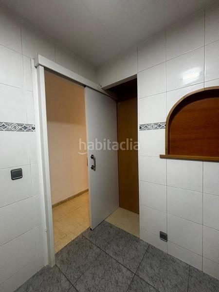 Foto 85003e09-e99f-49cf-945e-b02da1eb94d1. Piso amplio piso de 4 habitaciones con terraza a pie de comedor oportunidad por precio y zona en Mataró