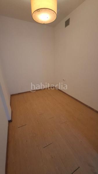 Foto 8ea8b7d9-7071-44f8-b14a-17816602909e. Pis amb calefacció aparcament a Zona Esportiva Terrassa