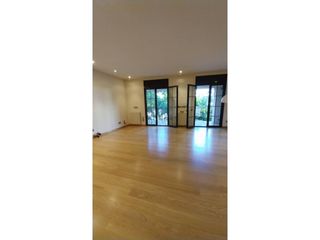 Appartamento  Calle plaça de les valls. Piso en venta en centre