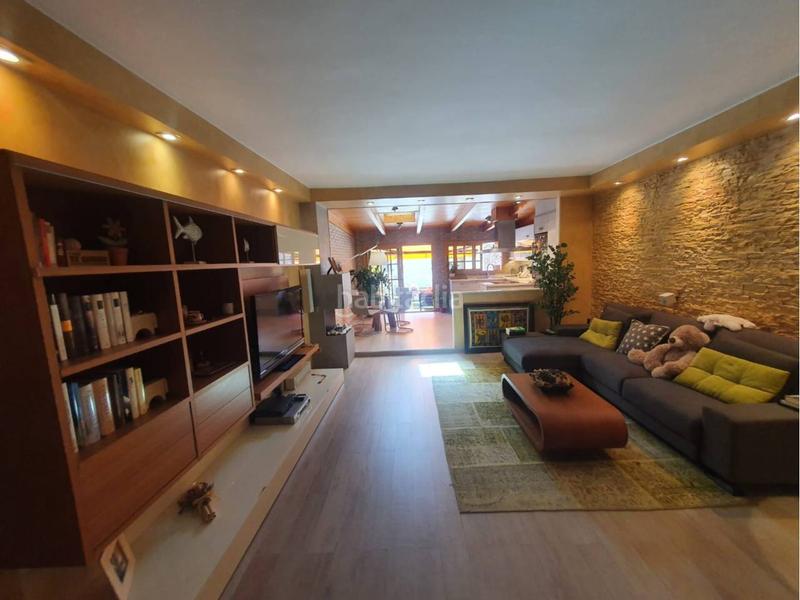 Foto 004c0dac-a498-4f46-b8ff-3b7de7bc4b63. Maison avec chauffage dans Centre Sabadell