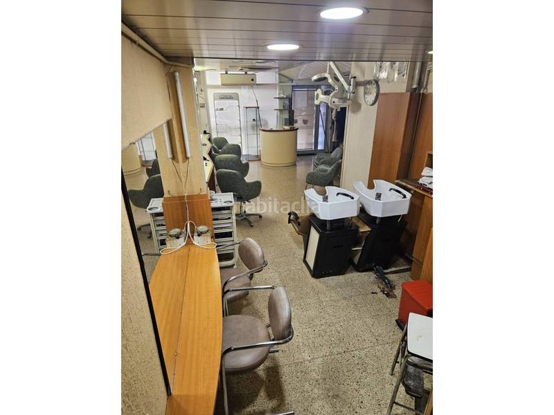 Foto 8a17337b-edcc-4fd9-90a7-7857899ad31d. Lloguer local comercial a Centre Sabadell