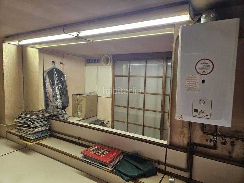 Foto c25a9323-9a9e-41a0-b4d9-d924b7385a6f. Lloguer local comercial a Centre Sabadell