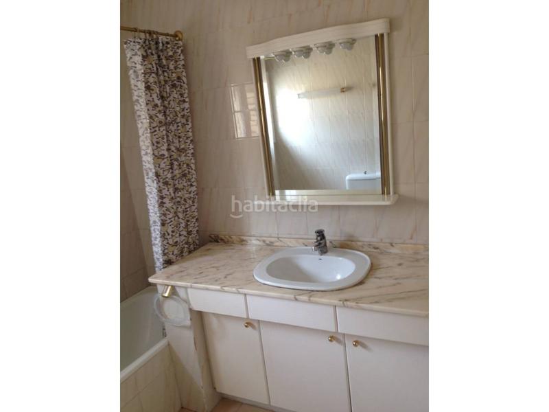 Foto 9e9b19f8-f3c6-47c0-8476-382e0f3c7cb9. Alquiler casa  adosada en alquiler en Centre Sant Andreu de Llavaneres