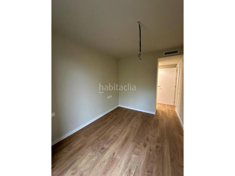 Foto 612cf49e-6f4a-41b8-a10f-edc55d67ccec. Alquiler piso obra nueva con piscina comunitaria en Creu Alta en Sabadell