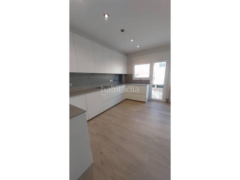 Foto ce5fb660-973c-400d-9a28-eff0b2ad2c05. Miete zweistöckige wohnung mit heizung in Centre Sant Quirze del Vallès